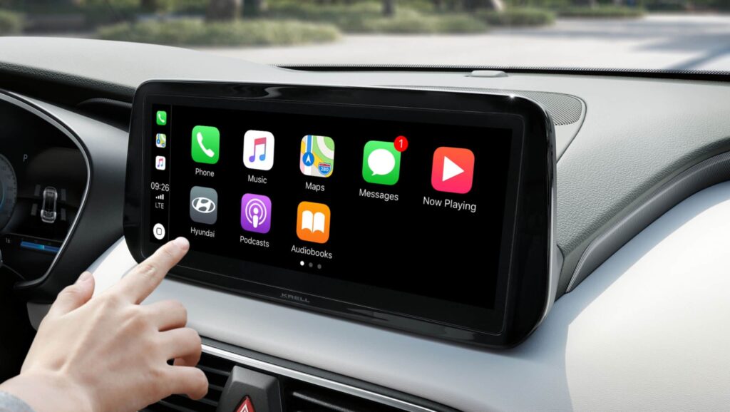 TM_FL_INTERIOR_HYUNDAI_CARPAY_apple-car-play_4-3_16x9